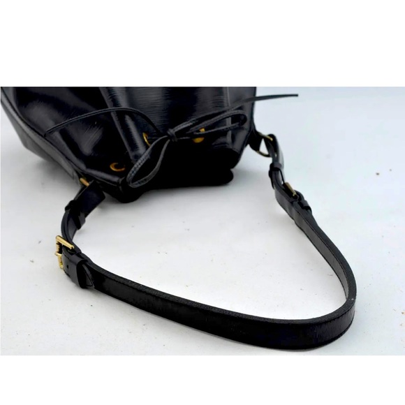 LOUIS VUITTON bag - Picture 5 of 12